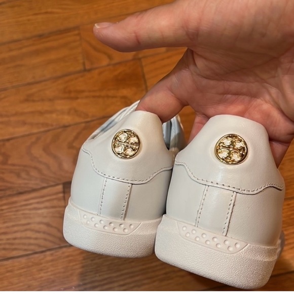 NWOB new without box Tory Burch Howell Court Sneaker size 7 - Picture 4 of 8